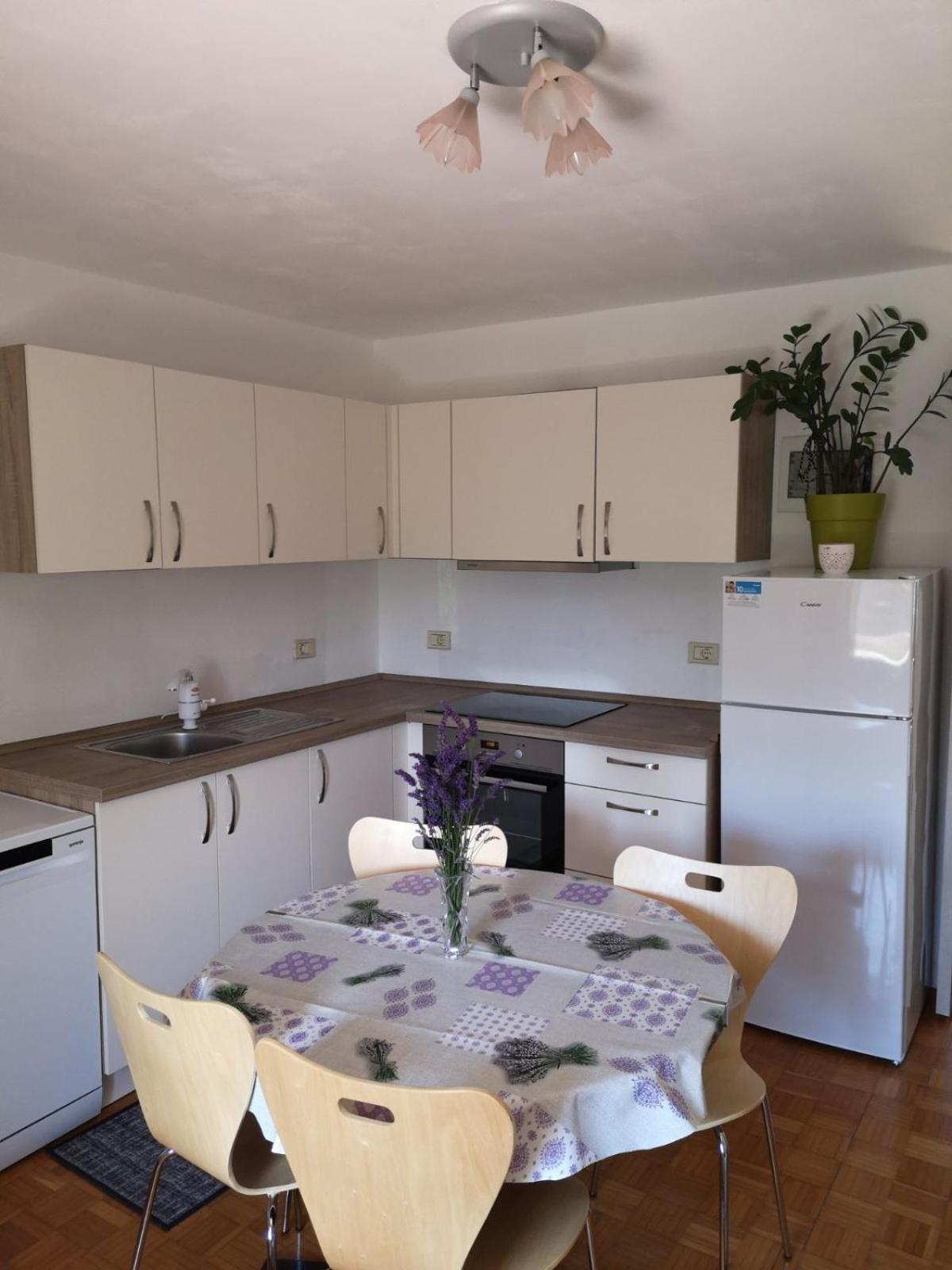 Apartma Ester لوسيا المظهر الخارجي الصورة